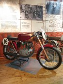 La Ducati 175 F3