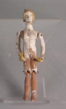 Bambola con crotali, Sezione Greca