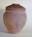 Olla romana con coperchio
