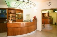 Hotel Fattori Roveri, ricevimento