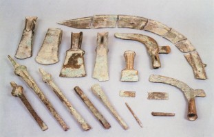 The hoard of San Francesco: some bronze finds