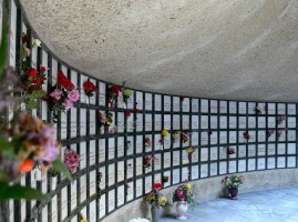 Particolare del Monumento ossario ai caduti partigiani alla Certosa di Bologna