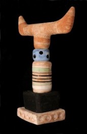 Totem 2010, tecnica mista su terracotta  di Luca Lanzi